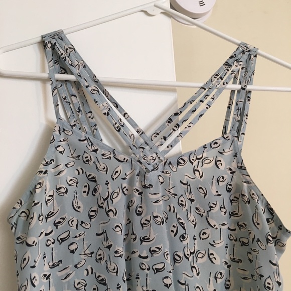 Pretty pretty silk cami!🌻 - Picture 3 of 4